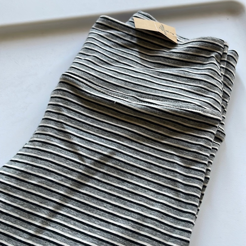 American Eagle women’s leggings size small new with tags